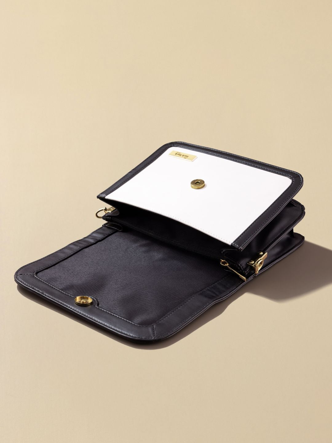 Muse Black & White Sling Bag