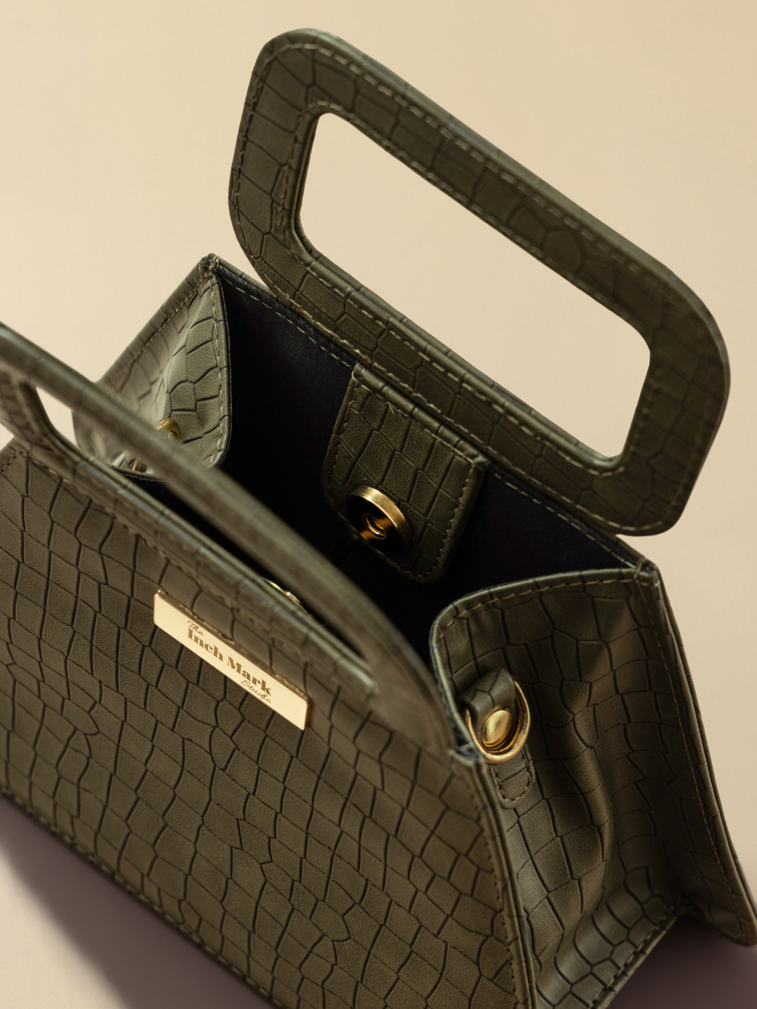 Tracy Olive Sling Bag