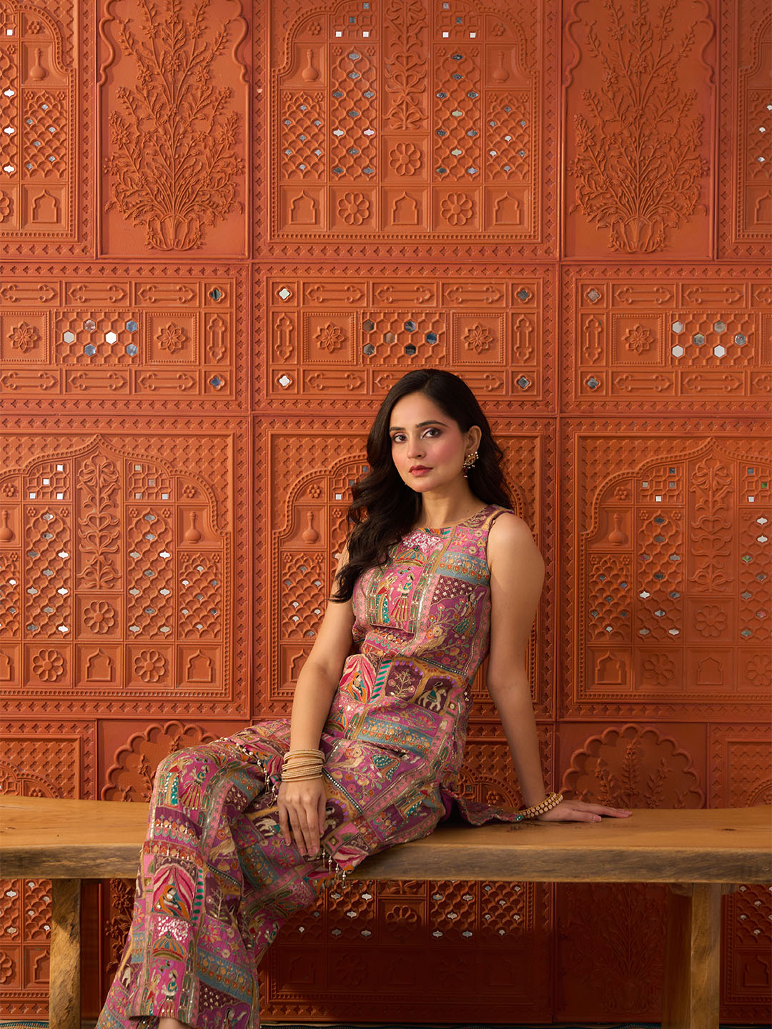 Nazaakat- Mauve, Embroidered Crepe Set