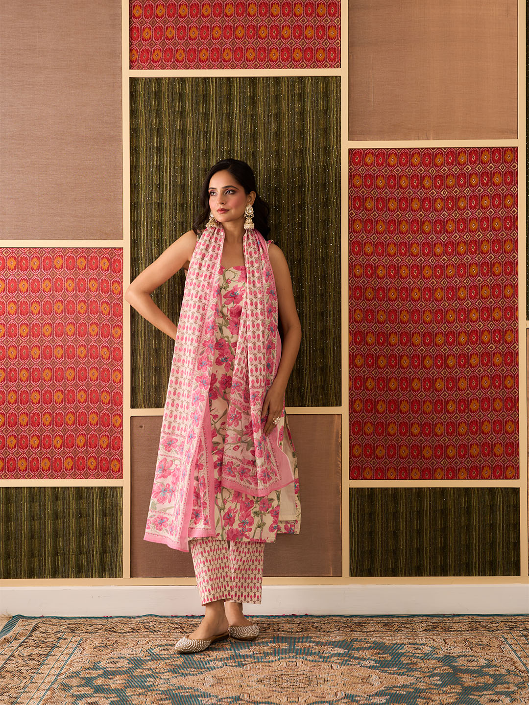 Gulnaar, Cream, Cotton Straight-Cut Set